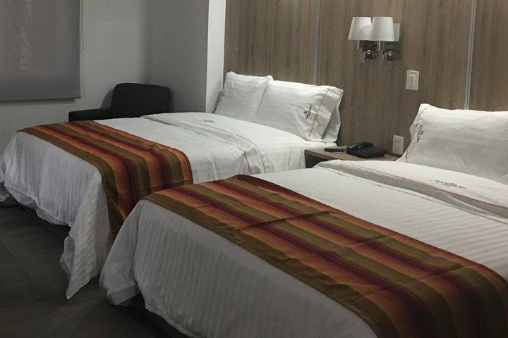 Hangar Inn Guadalajara Aeropuerto San Jose del Castillo Εξωτερικό φωτογραφία