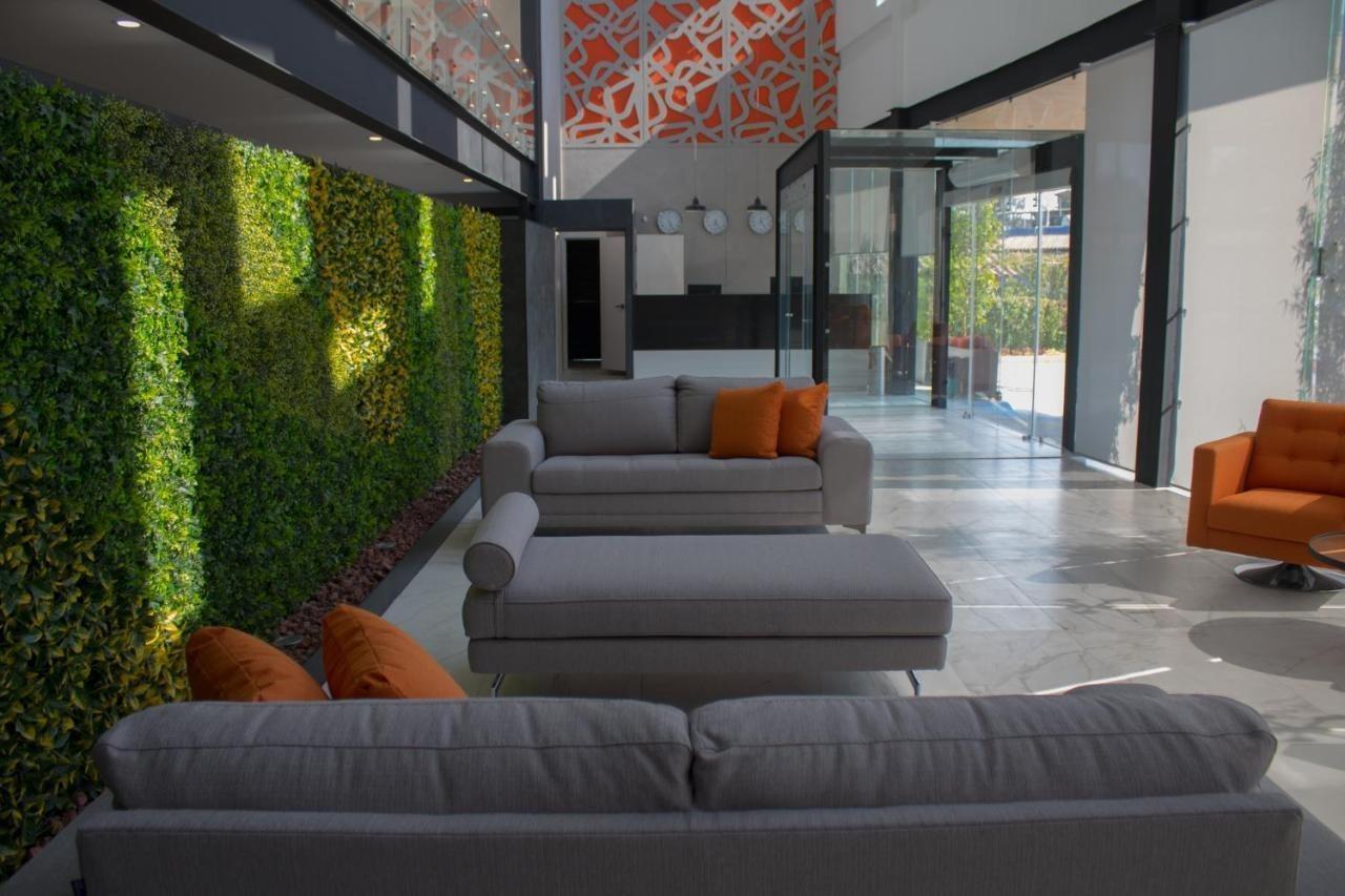 Hangar Inn Guadalajara Aeropuerto San Jose del Castillo Εξωτερικό φωτογραφία