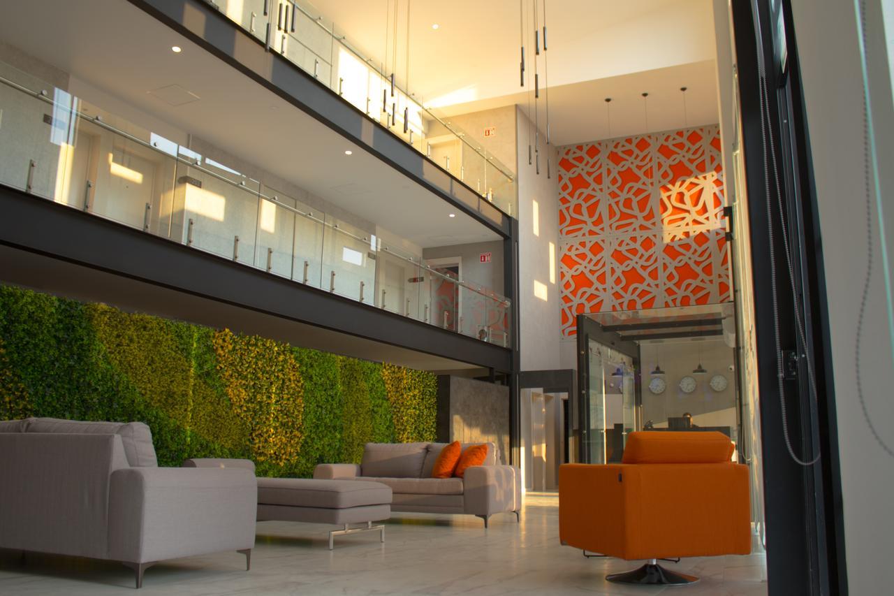 Hangar Inn Guadalajara Aeropuerto San Jose del Castillo Εξωτερικό φωτογραφία